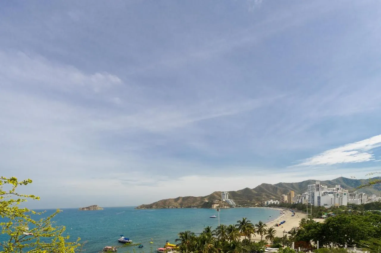 Apartment La Mansion Bello Apto En El Rodadero Al Lado De Centro Comercial Arrecife Santa Marta  Colombia