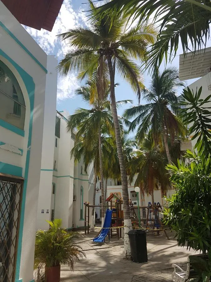 Apartment La Mansion Bello Apto En El Rodadero Al Lado De Centro Comercial Arrecife Santa Marta  Colombia