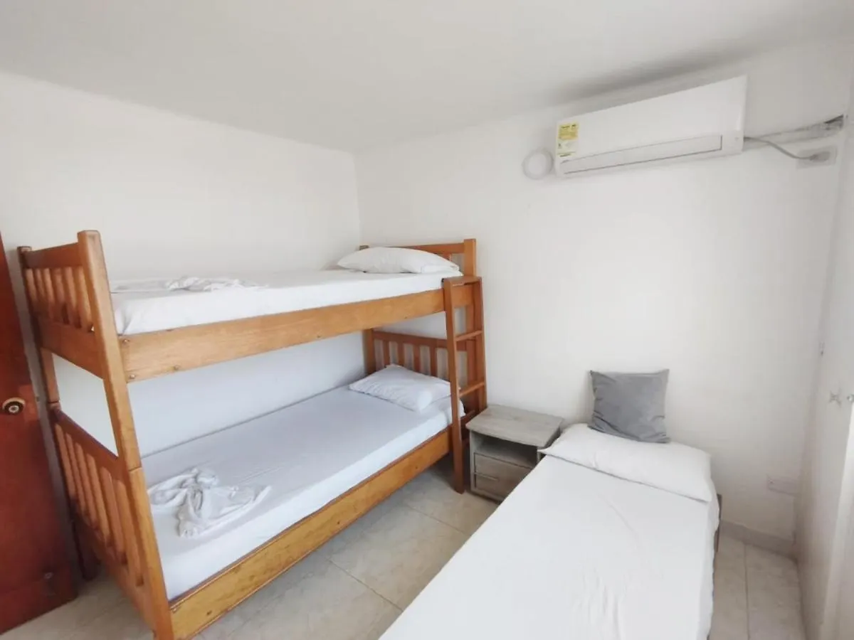 Apartment La Mansion Bello Apto En El Rodadero Al Lado De Centro Comercial Arrecife Santa Marta  Colombia